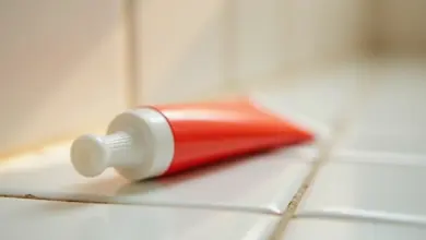 jak dlouho schne sanitární silikon – Doba schnutí sanitárního silikonu a praktické rady pro jeho použití