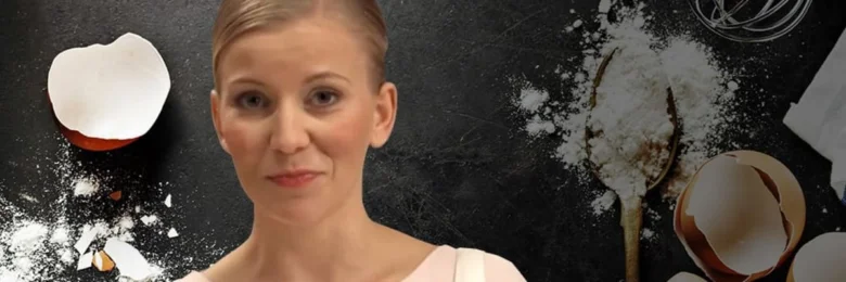 Míša Fabešová s ingrediencemi pro dort