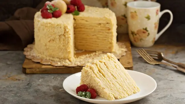 Dort Napoleon z listového těsta recept - krok za krokem